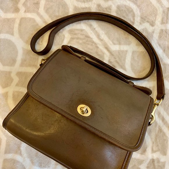 Coach Vintage Court Bag 9870 - Picture 1 of 10